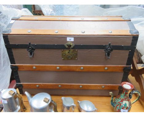 DOME TOPPED TRAVEL TRUNK 