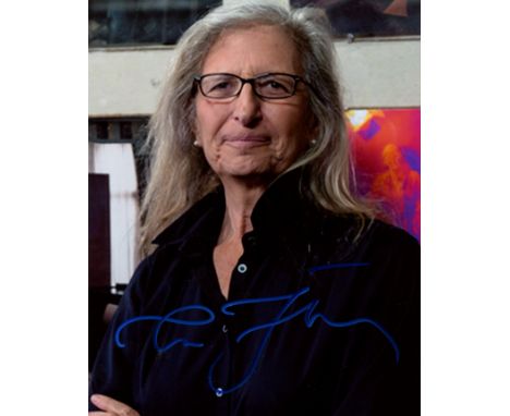 LEIBOVITZ ANNIE: (1949-     ) American portrait photographer. Signed colour 8 x 10 photograph of Leibovitz in a head and shou