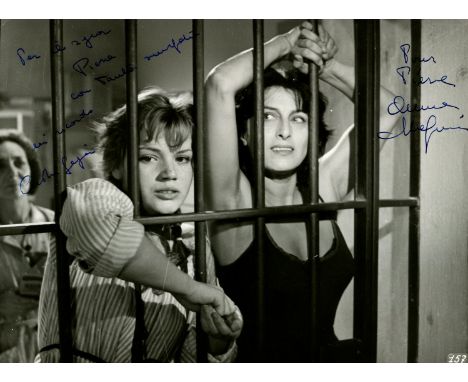 L'ENFER DANS LA VILLE: An excellent vintage signed and inscribed 9.5 x 7 photograph by both Anna Magnani (Egle) and Cristina 