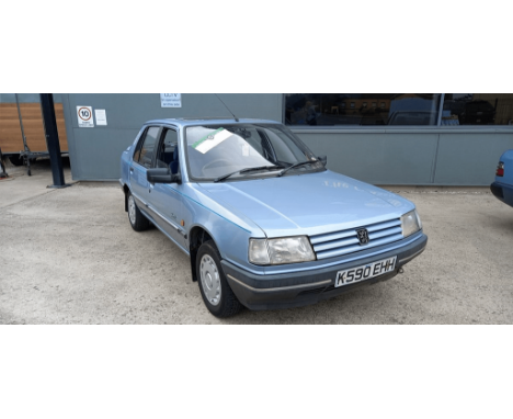 Please see our catalogue for full details: www.mathewsons.co.uk/car-category/all_lots