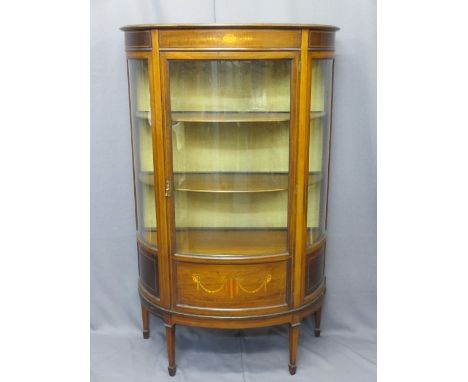 EDWARDIAN SHERATON STYLE BOW FRONT MAHOGANY DISPLAY CABINET with floral swag and boxwood inlay with interior wooden shelves o