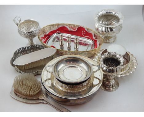 A quantity of silver plated items, to include a Tiffany plated circular low dish, together with a wrythen bowl raised on step