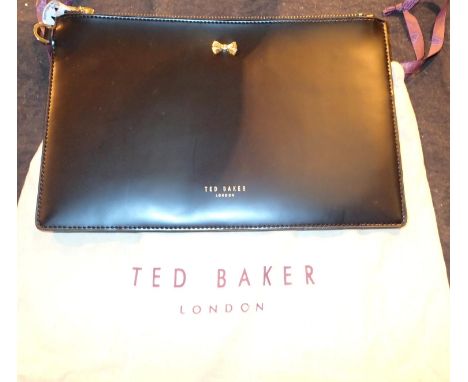 Black leather Ted Baker bag with zipper top and dust cover, L: 27 cm. P&amp;P Group 2 (£18+VAT for the first lot and £3+VAT f