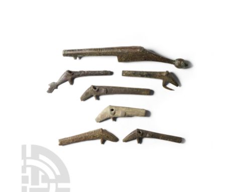 Late 16th-early 17th century A.D. Exhibiting a range of petronel types, including example with ring-and-dot detailing.   106 