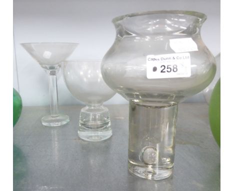 LSA POLISH HANDMADE LARGE COCKTAIL GLASS (LABELLED), A STUDIO GLASS PEDESTAL CAMPANA SHAPED BOWL AND A GLASS BOWL ON TALL SOL