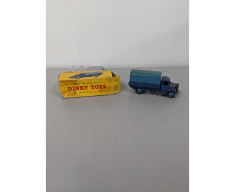 Dinky Toys Austin covered wagon 413 blue with mid blue tin-plate tilt wheelsLocation: 