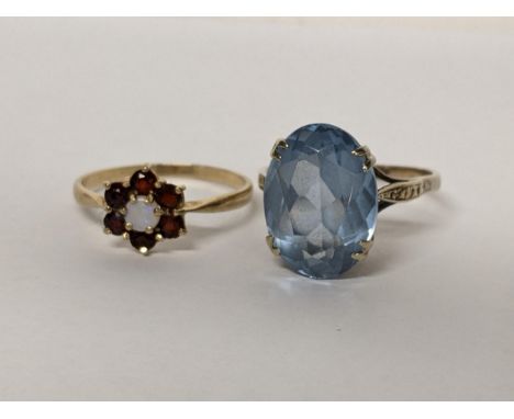 Two 9ct gold rings to include a garnet and opal cluster ring, total weight 6.9gLocation: 