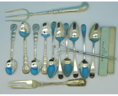 Six silver spoons, a silver swizzle stick, a silver fork, four plated spoons and a toasting fork, weight of silver 99g