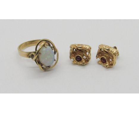 Pair of Norwegian Juhls Kautokeino cabochon spinel stud earrings from the Tundra series, stamped '585 JUHLS', 5.9g, together 