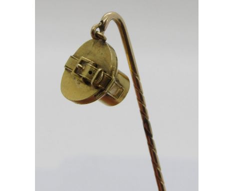 19th century novelty yellow metal mourning stick pin in the form of a hinged top hat box, 4g 