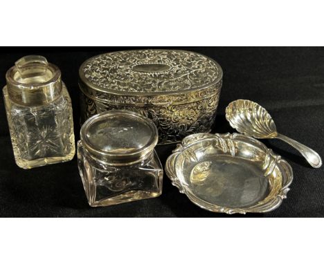 A George III silver scalloped shaped caddy spoon London 1788, maker Richard Crossley, together with a small Spanish silver di