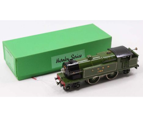 1932-6 Hornby E220 20vAC Special Tank loco, 4-4-2 LNER No.1784 lighter green. A few chips to front buffer beam (E) Repro (BE)