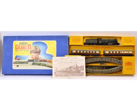 EDP20 Hornby-Dublo 3-rail ‘The Bristolian’ passenger train set comprising ‘Bristol Castle’ loco &amp; tender, BR lined green 