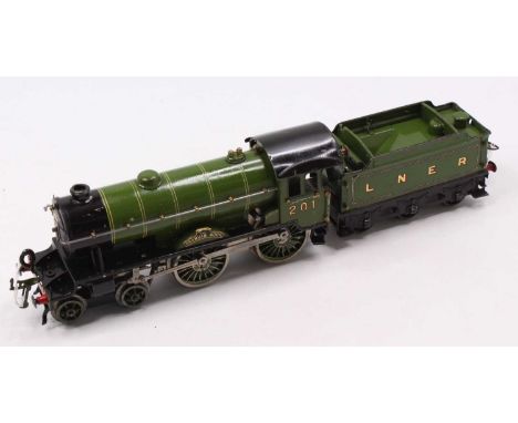 1935-6 Hornby No.2, 4-4-0 Special Loco &amp; tender, clockwork, LNER ‘Bramham Moor’ 201 on cab-side, lighter green, black run