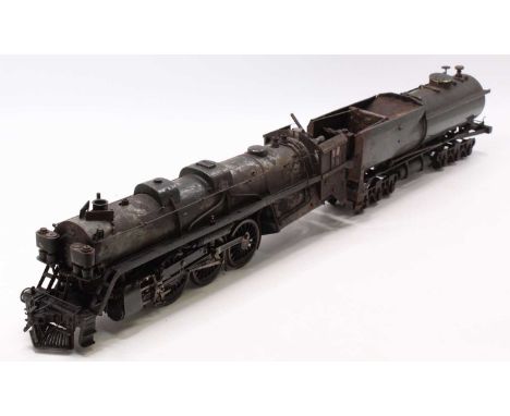 A gauge 1 live team part complete model of a Hudson 4-6-4 No.9000 locomotive and tender, a crudely constructed example, needs