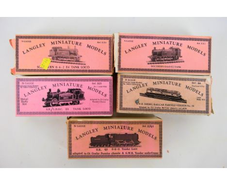 Langley Miniature Models - Five boxed Langley N gauge white metal model locomotive kits. Lot contains two built kits (Souther