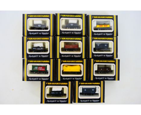 Graham Farish - 11 boxed items of N gauge freight rolling stock. Lot includes 2304 Single Vent Van 'GWR'; 2814 Tank Wagon 'Es