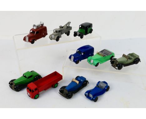 Dinky Toys - A group of unboxed Dinky Toys. Lot includes Dinky Toys 36e British Salmson; 38f Jaguar SS; 36b Bentley and simil