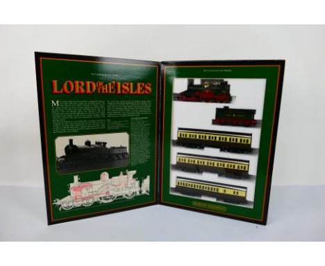 Hornby - A boxed Hornby OO gauge Classic Limited Edition 'Lord of the Isles' GWR set. The set which includes locomotive and t