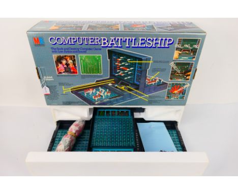 MB Electronics - - Computer Battleship. A boxed #365826 Computer Battleship game by MB Electronics. Tested with Two 6LR6 batt