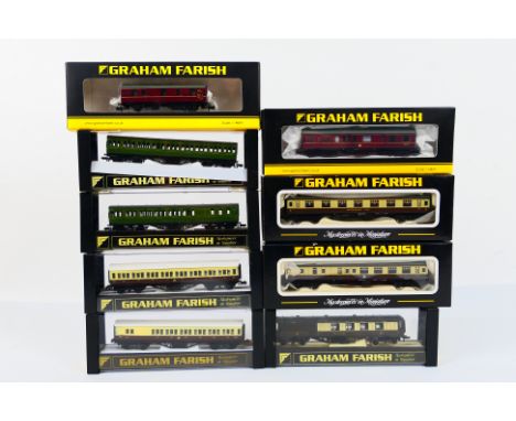 Graham Farish - A collection of nine boxed N gauge coaches from Graham Farish. Lot includes 374-177 Mk1 BSK corridor brake 2n