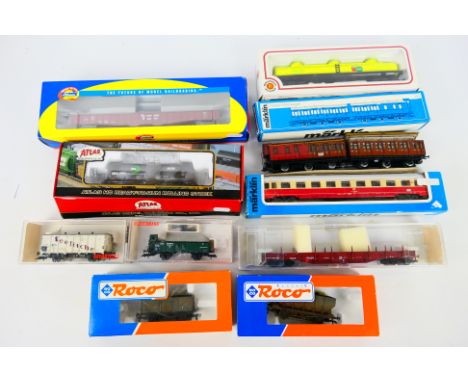 Marklin - Fleischmann - Roco - Bachmann - 10 x boxed HO gauge rolling stock including a Cargill Corn Syrup tank car # 6233-1,