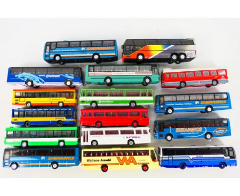 EFE - Corgi Original Omnibus - A fleet of 16 unboxed diecast 1:76 buses / coaches. Lot includes Corgi OO 97901 Leyland Leopar