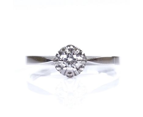 An 18ct white gold 0.1ct solitaire diamond ring, diamond measures: diameter - 3.01mm, depth - 1.70mm, import marks London 197