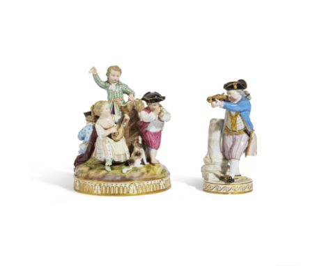 Groupe en porcelaine de Meissen représentant des enfants musiciens et un garçon tirant une arbalète, fin du XIXe siècleA Meis