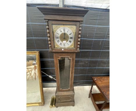 AN EARLY 20TH CENTURY LONG CASE CLOCK WITH GLASS DOOR, TWO WEIGHTS AND PENDULUM 