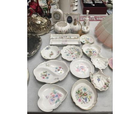 A QUANTITY OF AYNSLEY 'WILD TUDOR' AND 'LITTLE SWEETHEART' CHINA TO INCLUDE PLATES, DISHES, BOWLS, A PHOTO FRAME, CLOCK, ETC 