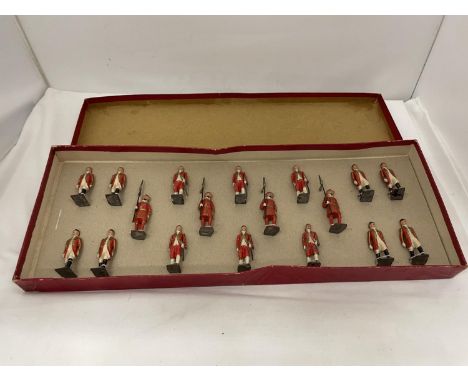 A BOXED BRITIANS ATTENDANTS TO THE STATE COACH EIGHTEEN PIECE MODEL SOLDIER SET -  NUMBER 1475, BELIEVED 1937-41 VINTAGE 