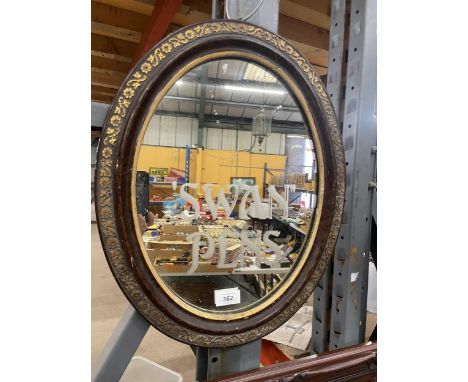 A VINTAGE OVAL SWAN PENS MIRROR WITH GILT DECORATION TO FRAME H: 49CM 