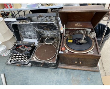 A VINTAGE BRUNSWICK CLIFTOPHONE, A VINTAGE HMV GRAMAPHONE AND A VINTAGE UNDERWOOD TYPEWRITER 