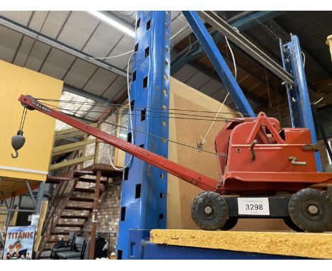 A METAL MODEL OF A JONES K L 44. CRANE 