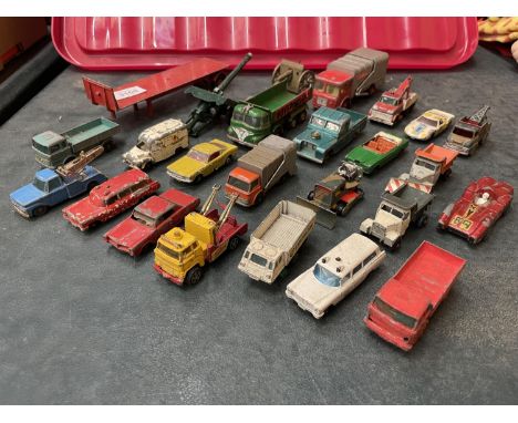 TWENTY FOUR VINTAGE VEHICLES TO INCLUDE LESNEY AND CORGI 