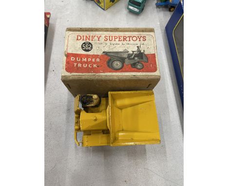 A VINTAGE BOXED DINKY SUPERTOYS NO 562 DUMPER TRUCK 