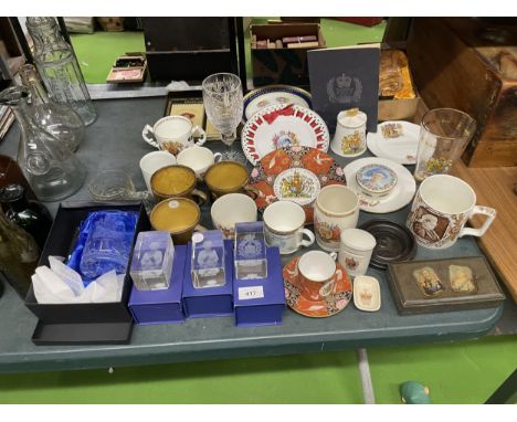 A LARGE QUANTITY OF ROYAL COMMEMORATIVE ITEMS TO INCLUDE MUGS, PAPERWEIGHTS, PLATES, GLASSES, ETC 