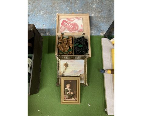 A SET OF BOXED ORIENTAL STYLE WOODEN CHESS PIECES, A BRASS AND TILE TEAPOT STAND AND A SMALL 'PEARS' PRINT 