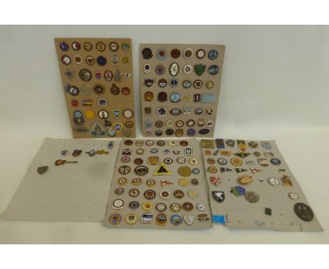 Five cards displaying assorted badges, some enamel, including sporting, club motoring, speedway, etc.