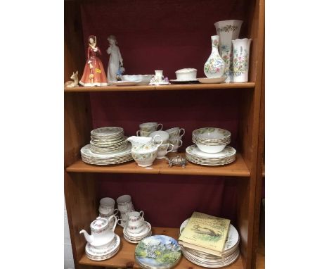 Decorative ceramics, including Royal Doulton and Nao figurines, collectors plates, tablewares