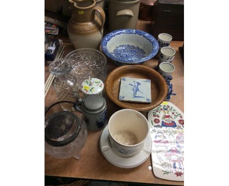 Blue and white ceramics including five Delft beakers and Delft tile, stoneware jug, glassware etc