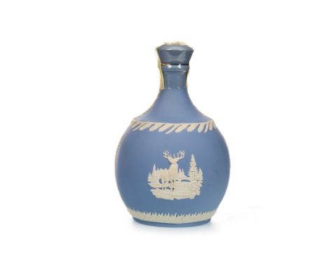 GLENFIDDICH 21 YEARS OLD WEDGEWOOD DECANTER Single Malt Scotch Whisky 750ml, 43% volume, lacking box and certificate.