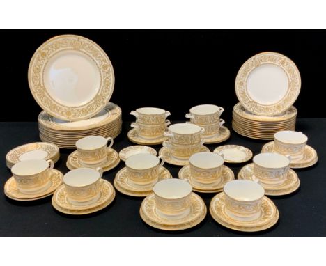 A Royal Worcester Hyde park pattern dinner set, inc dinner plates, salad plates, cake plates x12,  soup bowls and stands, x6,