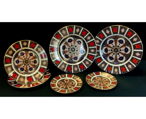 Royal Crown Derby - three  pairs of 1128 Imari graduated plates, 27cm, 22cm and 15.7cm diameters, all firsts, printed marks, 