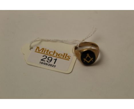 9 ct gold Masonic ring, weight 5.3 grams