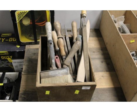 Box of files, various grinder disks etc