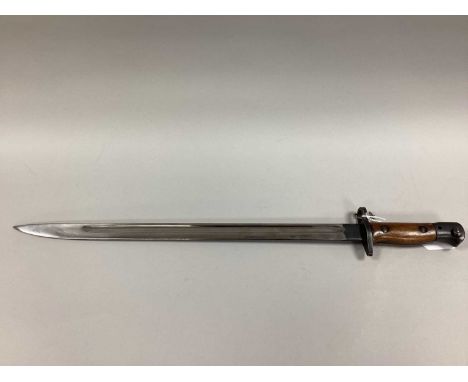 British Army 1907 Pattern Bayonet, 'Sanderson' marked on ricasso. The item has been restored to as new condition.