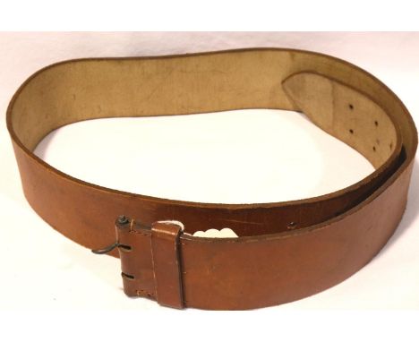 Tan leather Luneschloss Solingen military belt. P&amp;P Group 1 (£14+VAT for the first lot and £1+VAT for subsequent lots) 