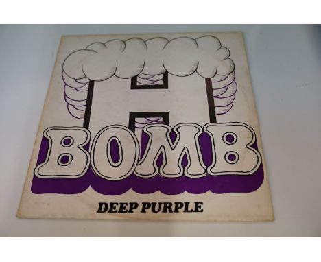 Vinyl - Deep Purple - "H-BOMB" 1970 Unofficial Kustom Records, ASC 001. A rare copy of this unofficial rare and in demand Dee